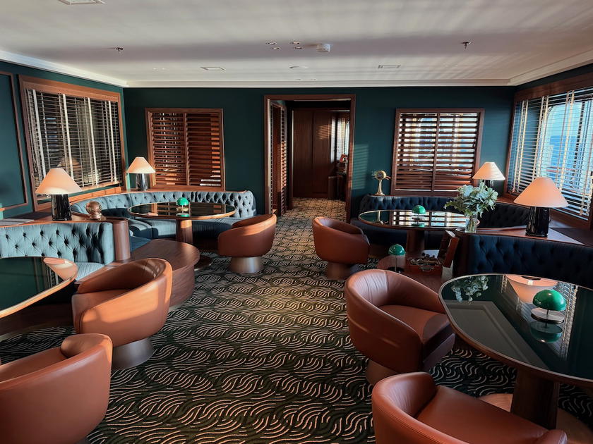 Yacht club lounge room aboard the Corinthian