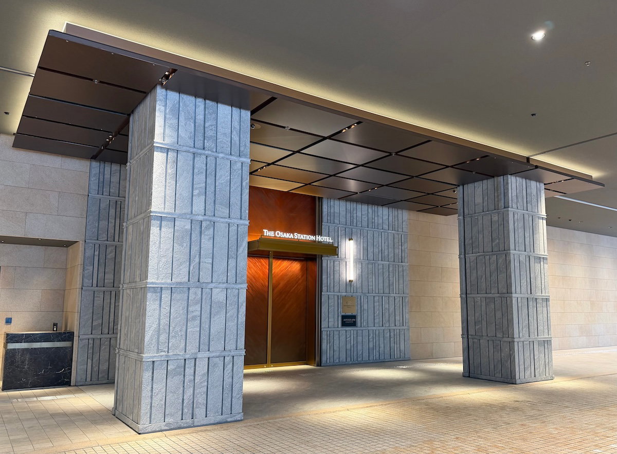 Ground floor entrance to Osaka Station Hotel