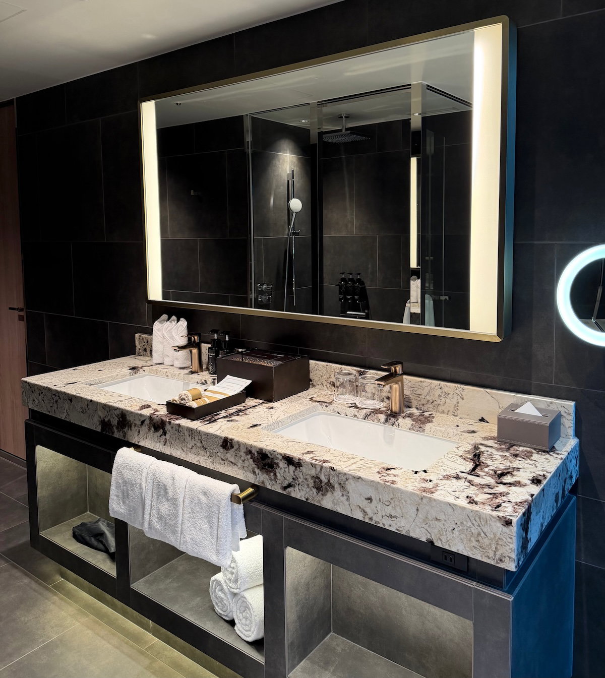 Bathroom vanity with double sinks