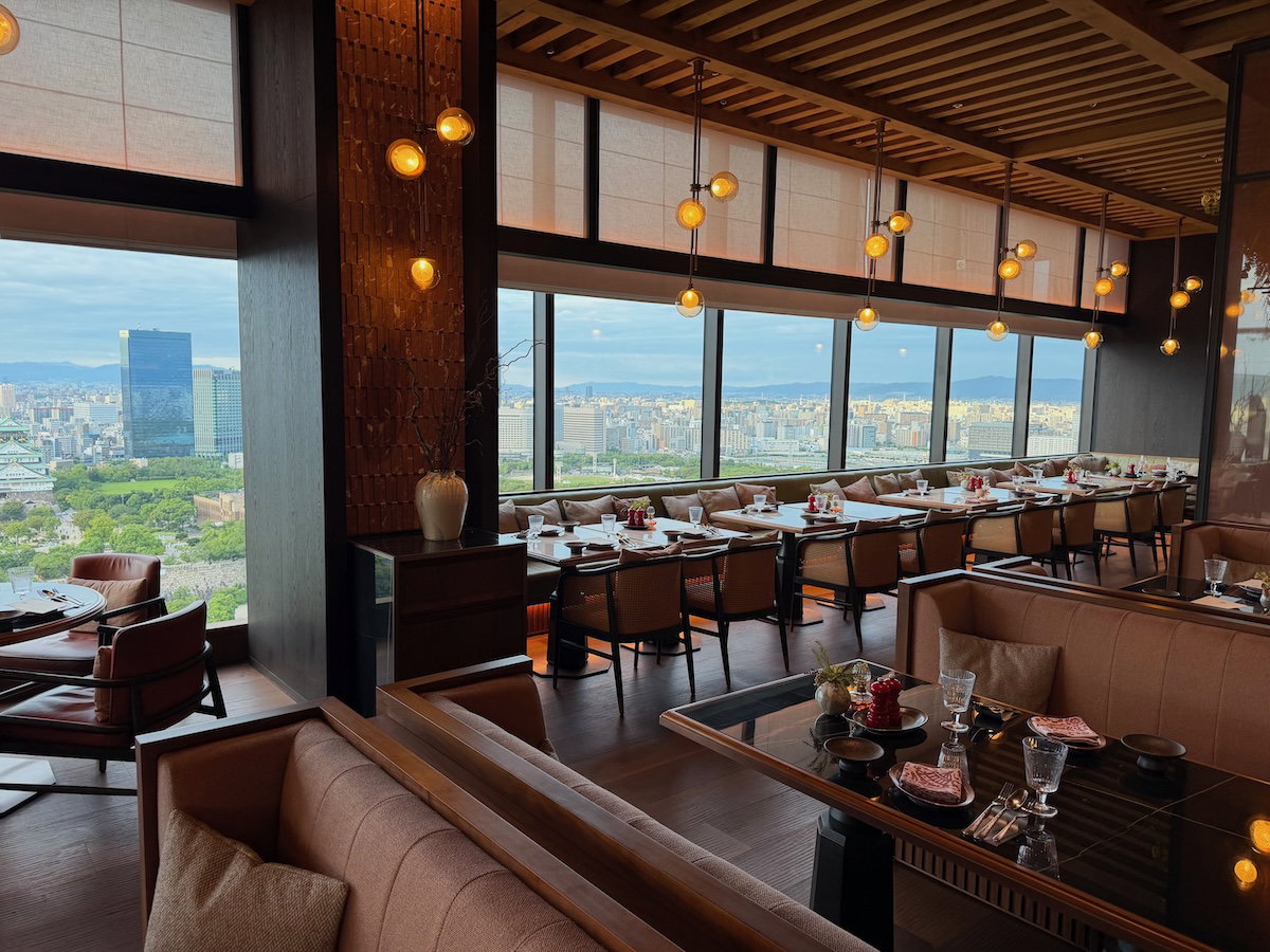 Tables and seating at Inaki restaurant in Patina Osaka