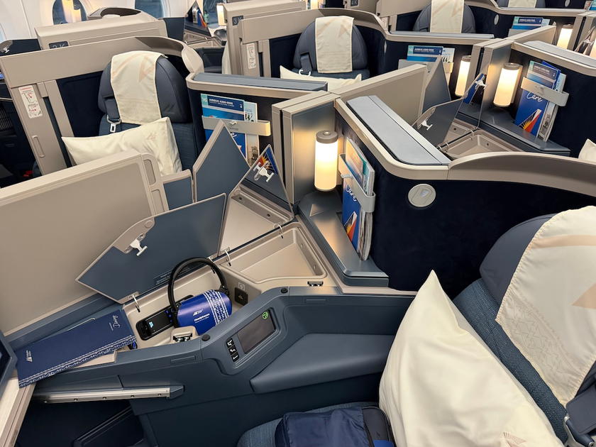 Philippine Airlines A350 business class cabin with reverse herringbone seats in a 1-2-1 layout