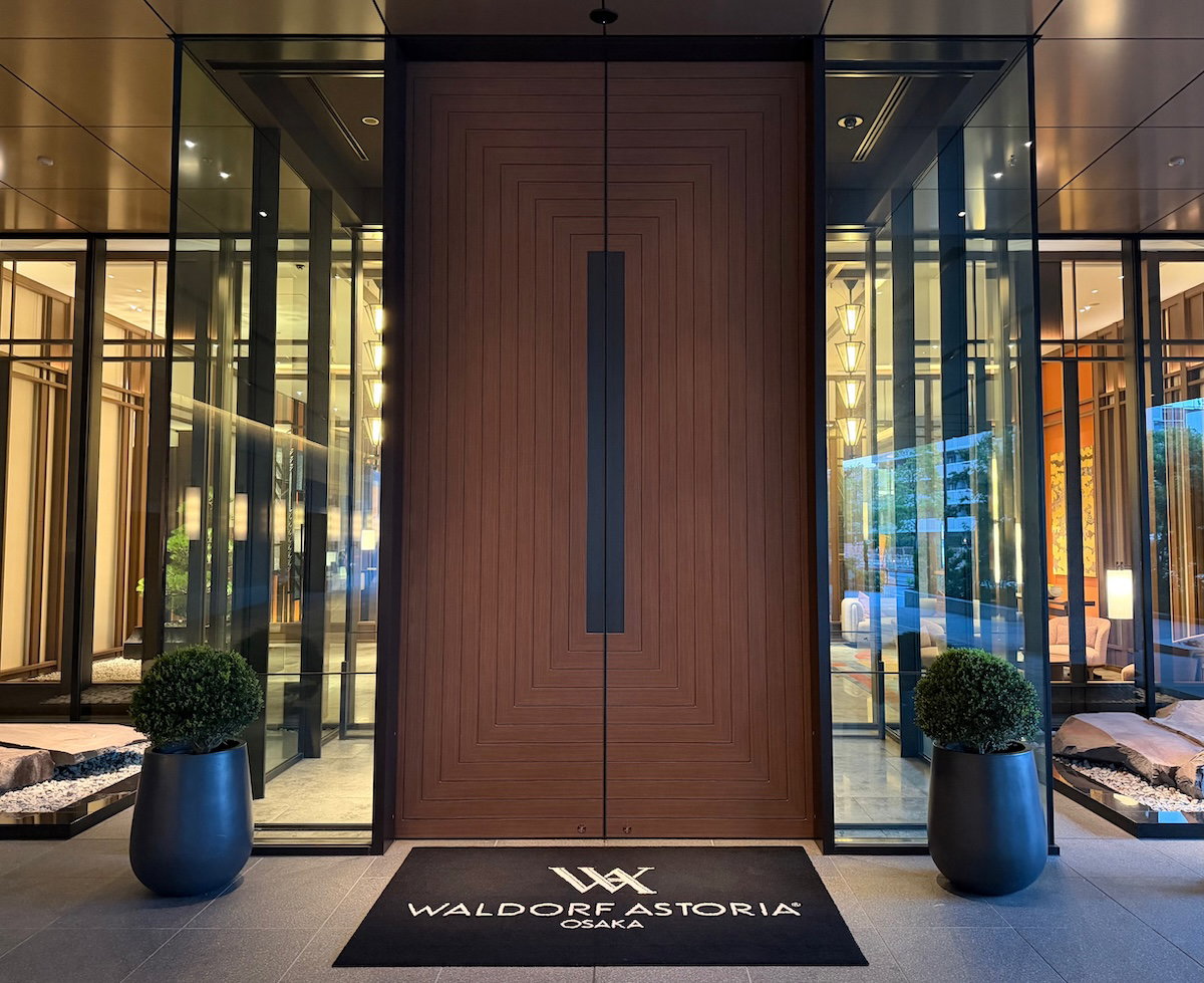 Entrance to the Waldorf Astoria Osaka