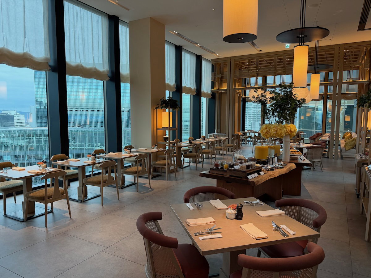 Seating area inside Jolie Brasserie, the main breakfast restaurant at the Waldorf Astoria Osaka